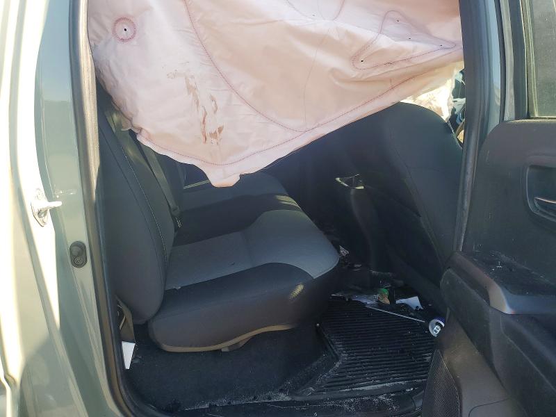66483036 :رقم المزاد ، 3TYCZ5AN3NT087119 vin ، 2022 Toyota Tacoma مزاد بيع