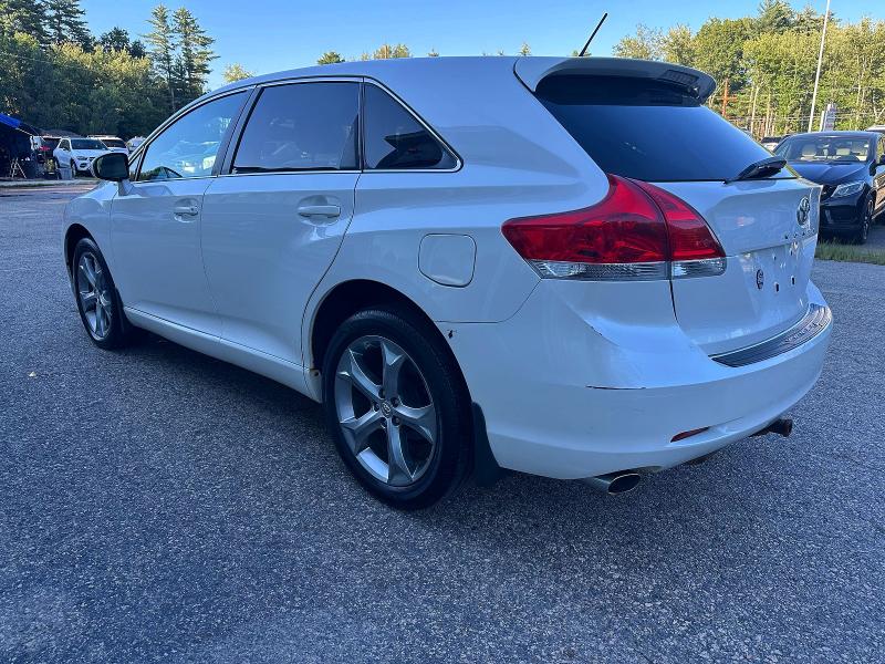 64302496 :رقم المزاد ، 4T3ZK3BB2AU022175 vin ، 2010 Toyota Venza مزاد بيع