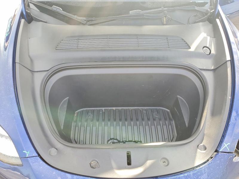 Продаж на аукціоні авто 2022 Tesla Model Y, vin: 7SAYGDEE0NF423313, номер лоту: 65877096