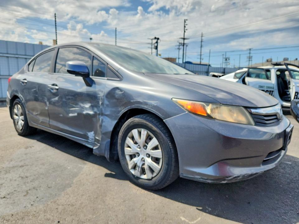 2012 Honda Civic მანქანა იყიდება აუქციონზე, vin: 19XFB2F56CE372473, აუქციონის ნომერი: 64573836