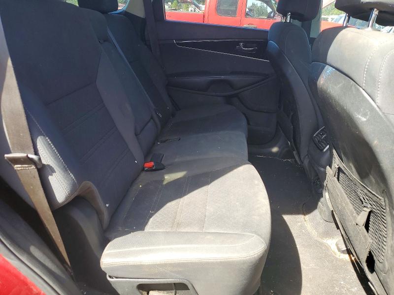 64303056 :رقم المزاد ، 5XYPG4A52HG311933 vin ، 2017 Kia Sorento مزاد بيع