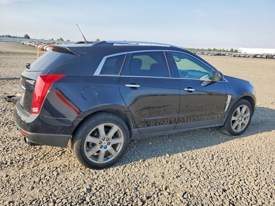 65187336 :رقم المزاد ، 3GYFNFEY6BS602484 vin ، 2011 Cadillac Srx مزاد بيع