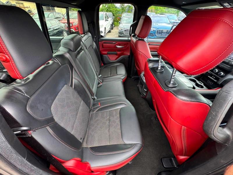 64145876 :رقم المزاد ، 1C6SRFET9KN906231 vin ، 2019 Ram 1500 مزاد بيع