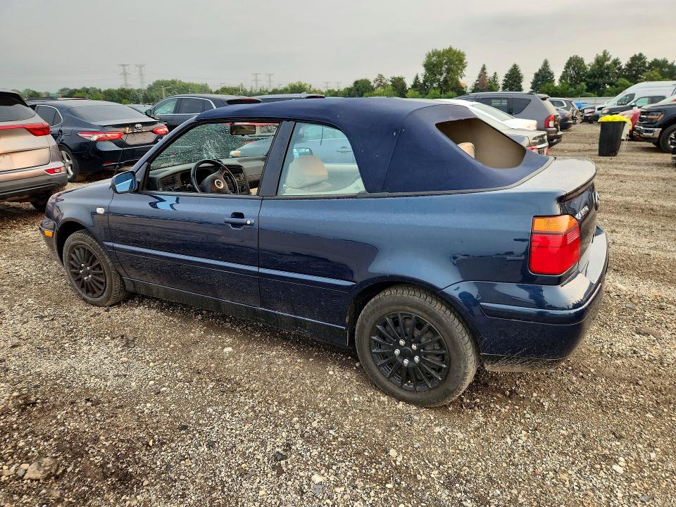 64295176 :رقم المزاد ، 3VWCC21V11M812946 vin ، 2001 Volkswagen Cabrio مزاد بيع