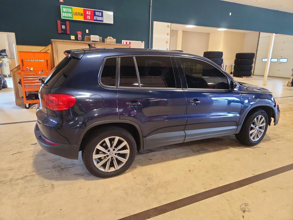 64015986 :رقم المزاد ، WVGBV3AX6EW555476 vin ، 2014 Volkswagen Tiguan مزاد بيع