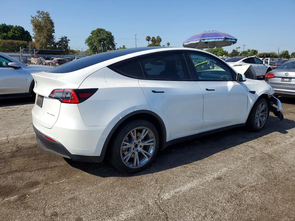 Продажа на аукционе авто 2021 Tesla Model Y, vin: 5YJYGDEEXMF069523, номер лота: 62725766