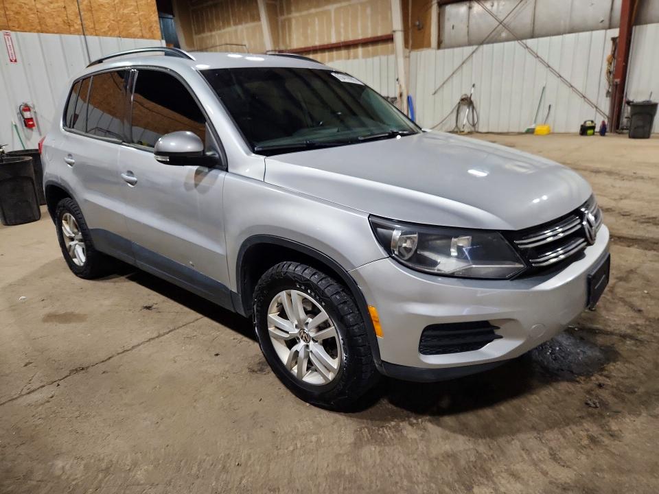 Продажа на аукционе авто 2015 Volkswagen Tiguan, vin: WVGBV7AX0FW585467, номер лота: 65416986