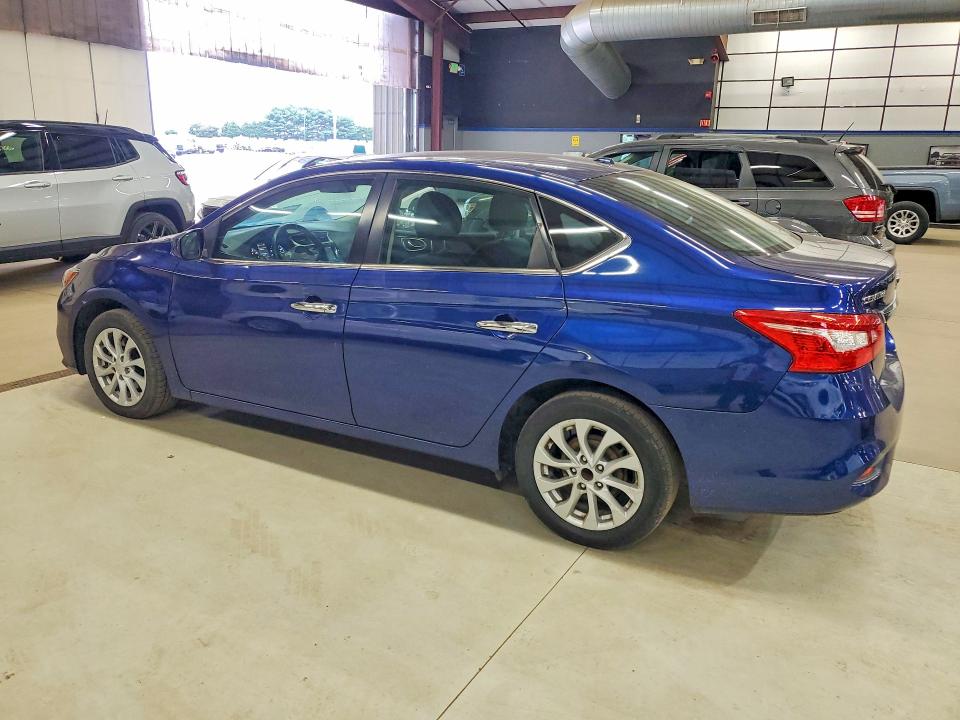 Продажа на аукционе авто 2019 Nissan Sentra, vin: 3N1AB7AP4KY279242, номер лота: 64725106