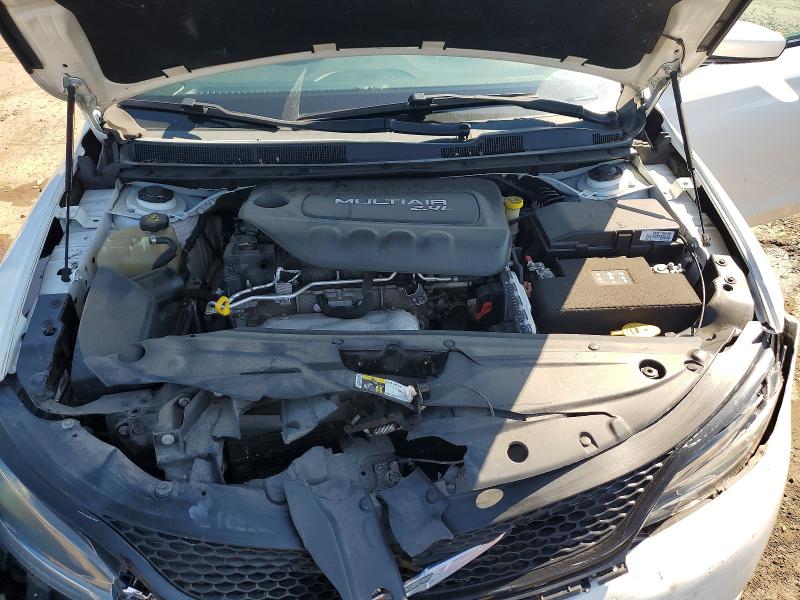 63473966 :رقم المزاد ، 1C3CCCBBXFN539861 vin ، 2015 Chrysler 200 مزاد بيع