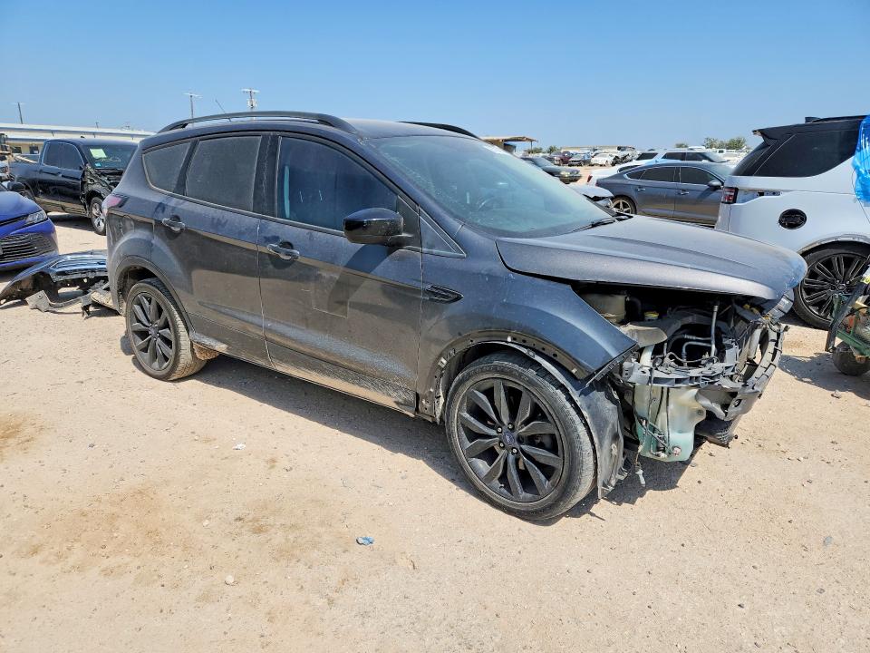 Продажа на аукционе авто 2017 Ford Escape, vin: 1FMCU0G99HUC65571, номер лота: 65734976
