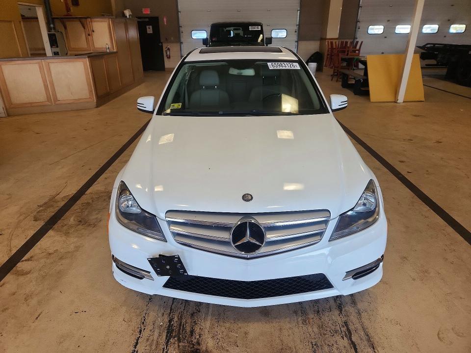 Aukcja sprzedaży 2013 Mercedes-benz C, vin: WDDGF8AB9DG108518, numer aukcji: 65983126