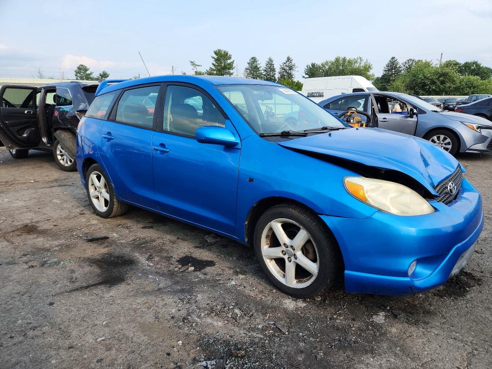 64436086 :رقم المزاد ، 2T1KR30E47C640000 vin ، 2007 Toyota Matrix مزاد بيع
