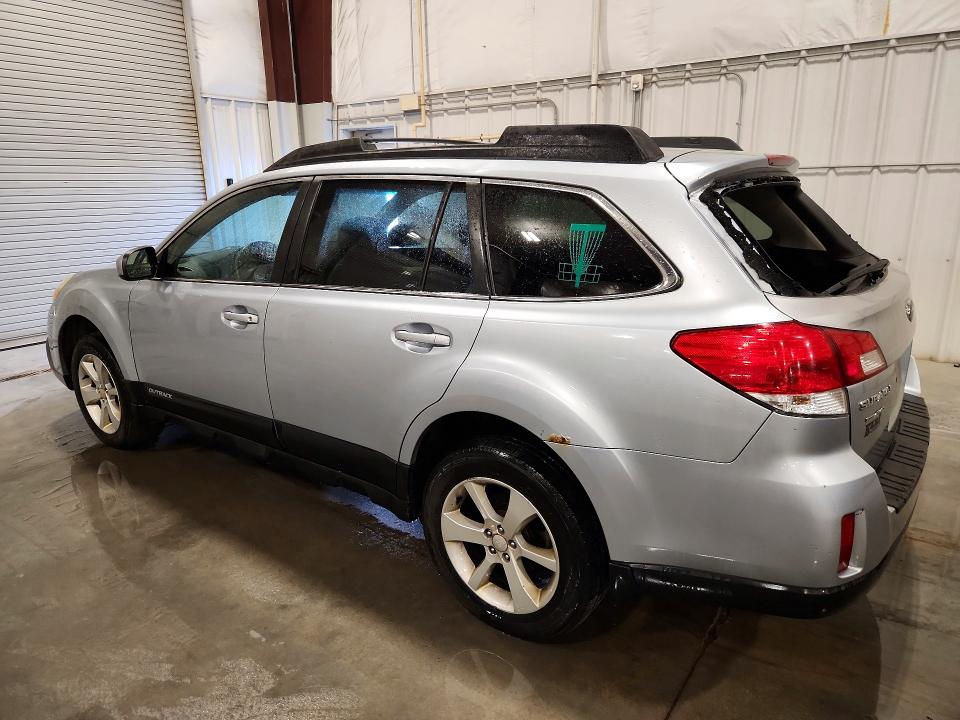 2013 Subaru Outback მანქანა იყიდება აუქციონზე, vin: 4S4BRCCC7D3254701, აუქციონის ნომერი: 66100626