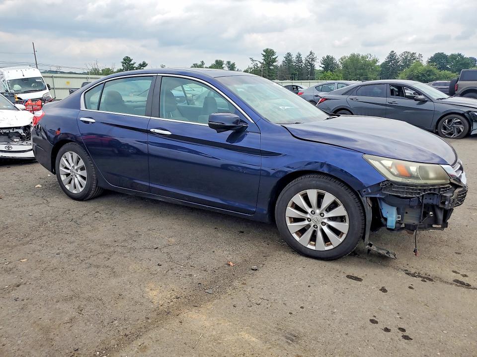 Продажа на аукционе авто 2013 Honda Accord, vin: 1HGCR2F77DA037308, номер лота: 64857186