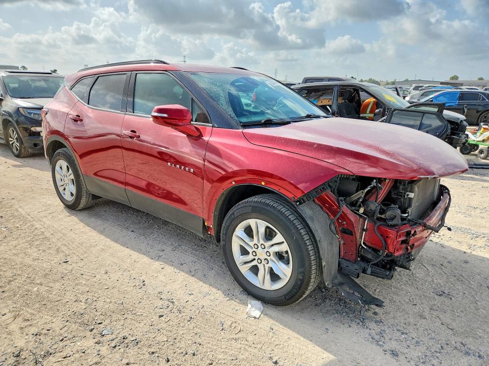 63494036 :رقم المزاد ، 3GNKBCR44MS577808 vin ، 2021 Chevrolet Blazer مزاد بيع