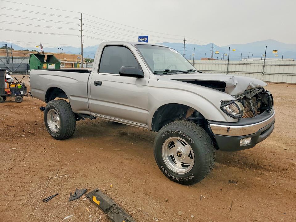 2001 Toyota Tacoma მანქანა იყიდება აუქციონზე, vin: 5TEPM62N81Z814896, აუქციონის ნომერი: 63592416