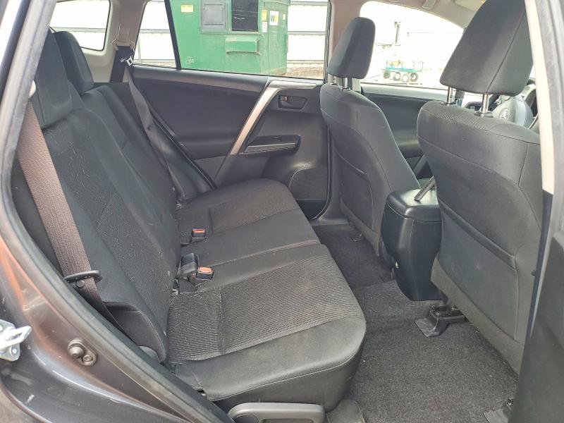 2018 Toyota Rav4 მანქანა იყიდება აუქციონზე, vin: JTMBFREV6JJ215698, აუქციონის ნომერი: 63718126