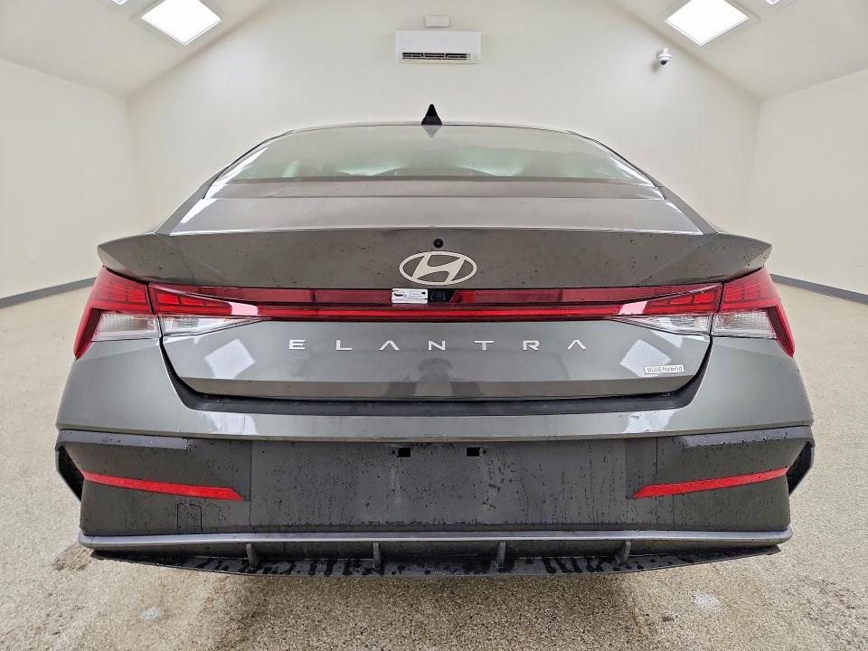 Продаж на аукціоні авто 2026 Hyundai Elantra Hybrid, vin: KMHLM4DJ0TU196879, номер лоту: 63772756