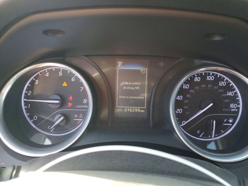 65659286 :رقم المزاد ، 4T1B11HK8JU583103 vin ، 2018 Toyota Camry مزاد بيع