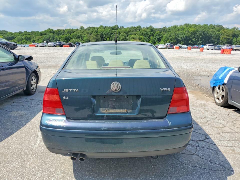 2002 Volkswagen Jetta მანქანა იყიდება აუქციონზე, vin: 3VWTH69M22M174177, აუქციონის ნომერი: 65454596