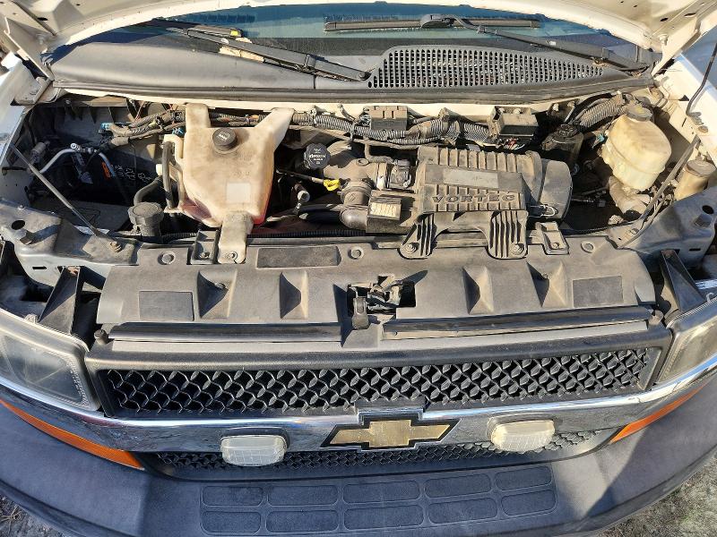 65895936 :رقم المزاد ، 1HA3GRCGXHN006226 vin ، 2017 Chevrolet Express G3500 مزاد بيع