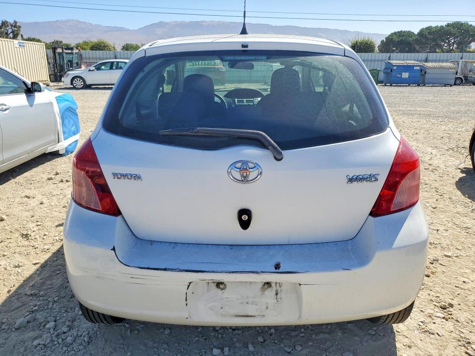 Продажа на аукционе авто 2008 Toyota Yaris, vin: JTDJT923885170421, номер лота: 63644446