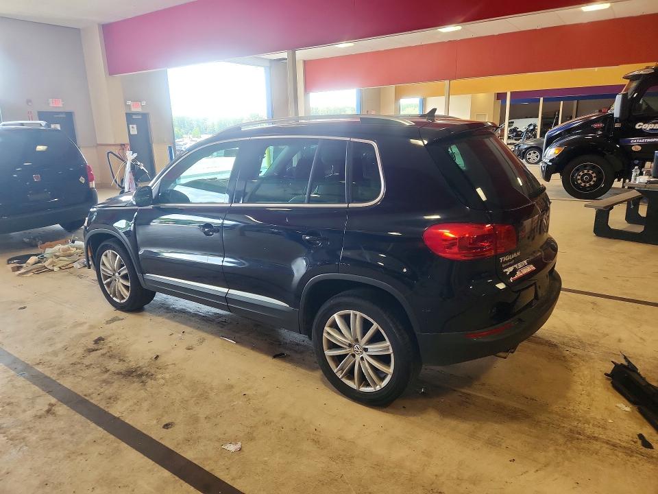 64307966 :رقم المزاد ، WVGBV3AX1DW562415 vin ، 2013 Volkswagen Tiguan مزاد بيع
