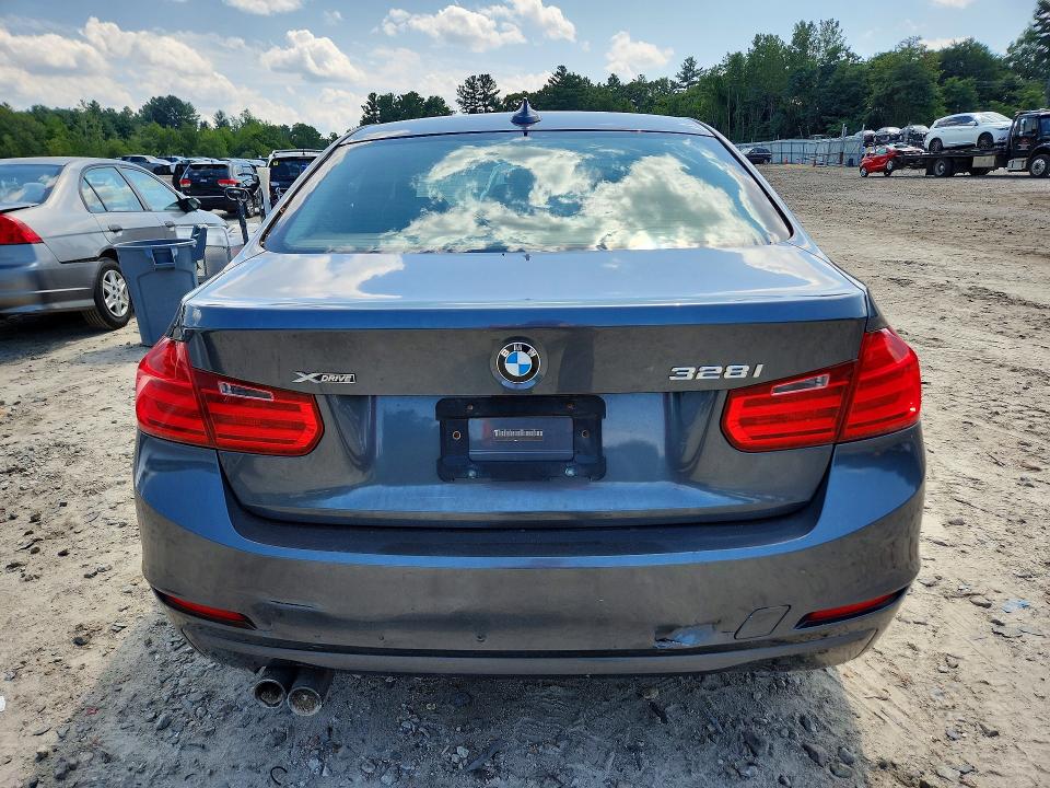 65988386 :رقم المزاد ، WBA3B5G51ENS06683 vin ، 2014 Bmw 328 مزاد بيع