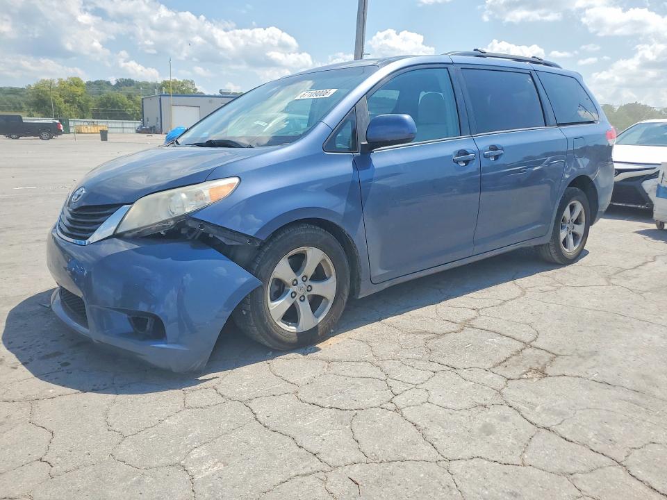 Aukcja sprzedaży 2014 Toyota Sienna, vin: 5TDKK3DC2ES521511, numer aukcji: 67109006