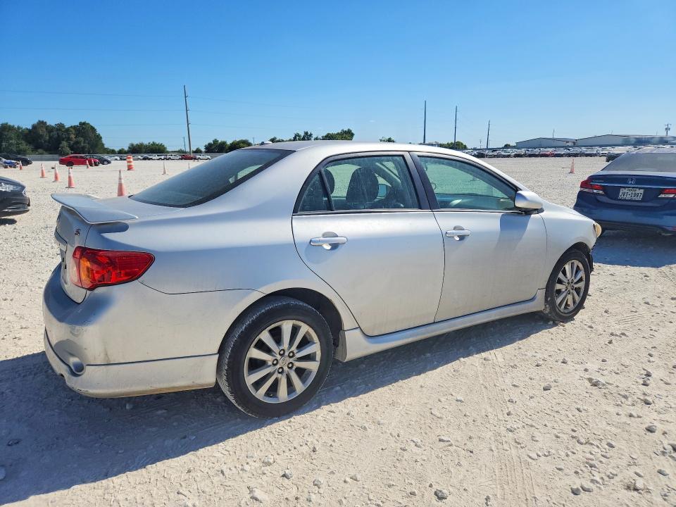 65714676 :رقم المزاد ، 2T1BU4EE3AC267472 vin ، 2010 Toyota Corolla مزاد بيع