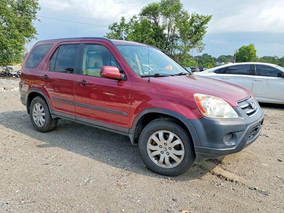 63583676 :رقم المزاد ، SHSRD78845U329297 vin ، 2005 Honda Cr-v مزاد بيع