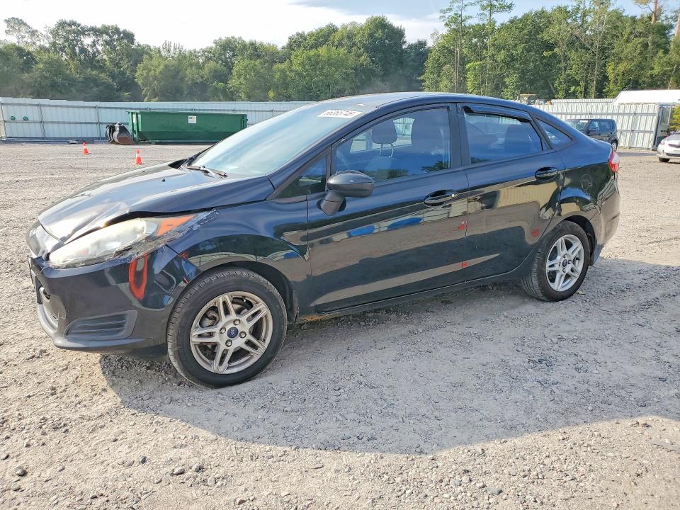 66365746 :رقم المزاد ، 3FADP4BJ6JM124174 vin ، 2018 Ford Fiesta مزاد بيع