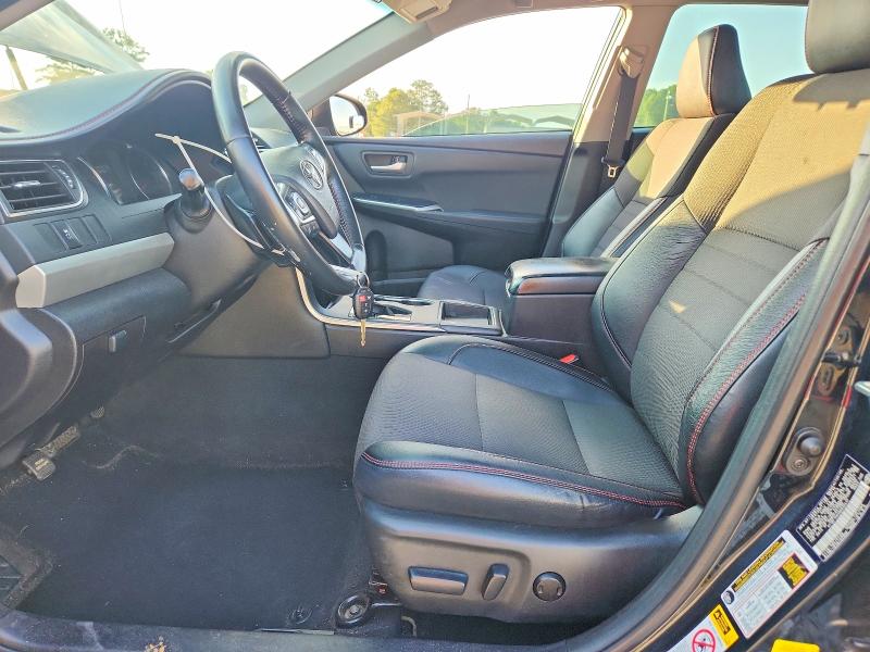 64714626 :رقم المزاد ، 4T1BF1FK4GU535417 vin ، 2016 Toyota Camry مزاد بيع