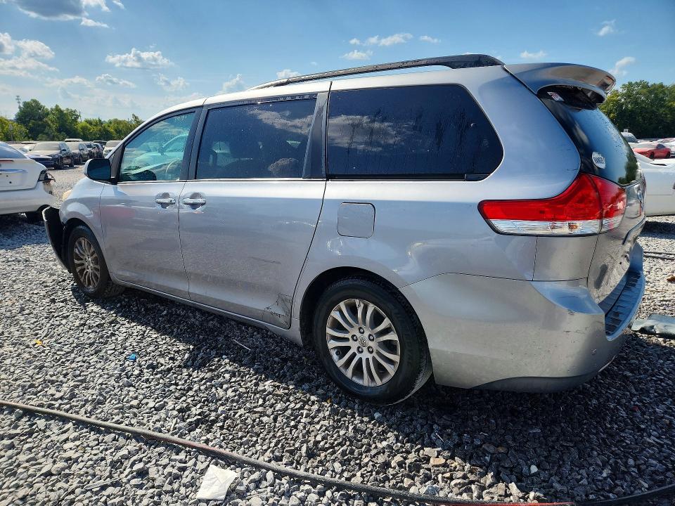 2012 Toyota Sienna მანქანა იყიდება აუქციონზე, vin: 5TDYK3DC7CS226721, აუქციონის ნომერი: 65687156