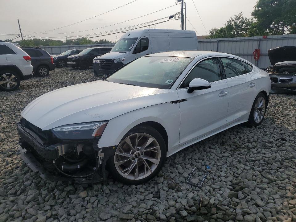 2023 Audi A5 მანქანა იყიდება აუქციონზე, vin: WAUABCF54PA064398, აუქციონის ნომერი: 64051726