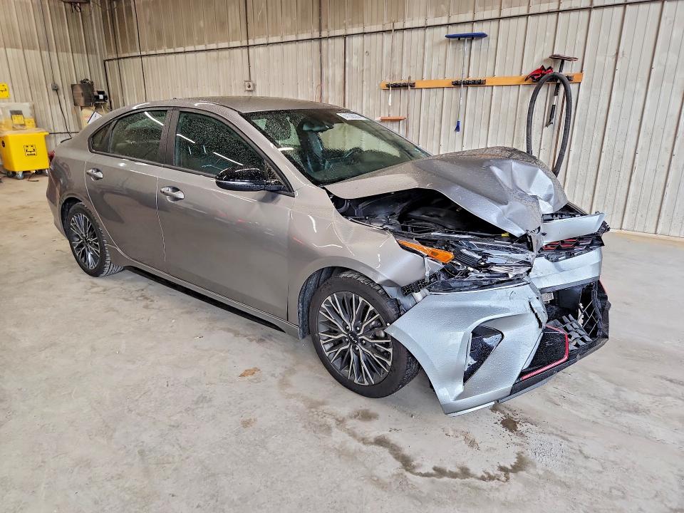 64136326 :رقم المزاد ، 3KPF54AD1PE546425 vin ، 2023 Kia Forte مزاد بيع