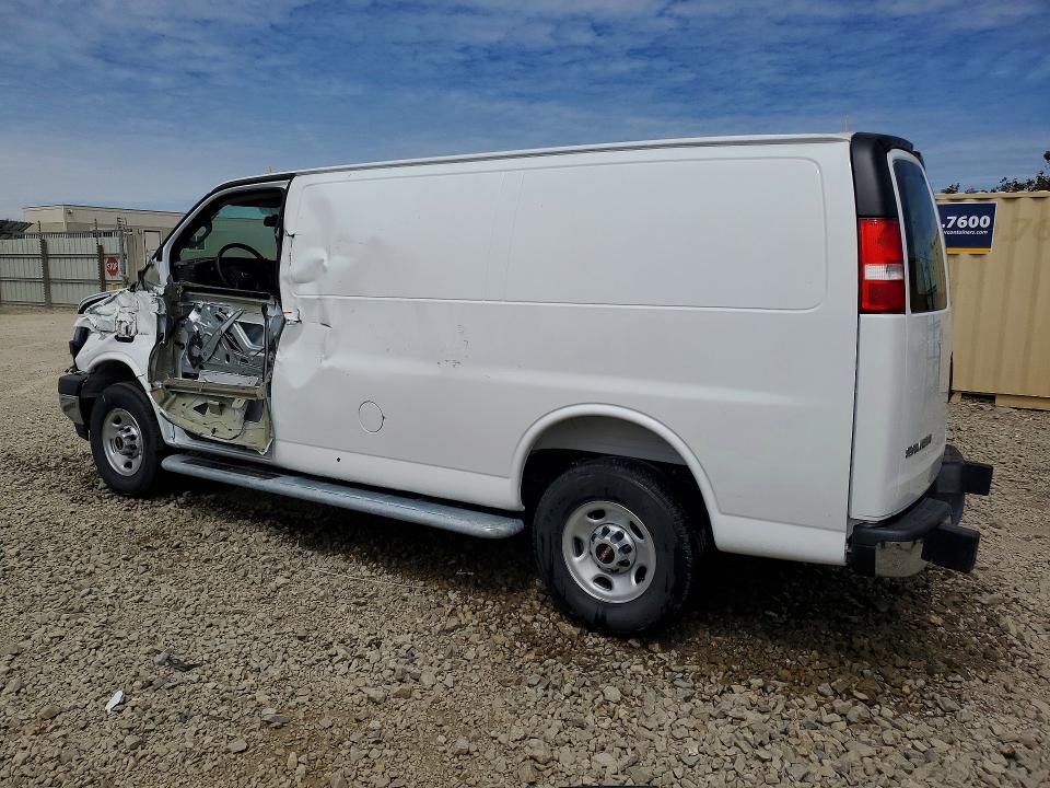 65477976 :رقم المزاد ، 1GTW7AFP7T1224994 vin ، 2026 Gmc Savana مزاد بيع