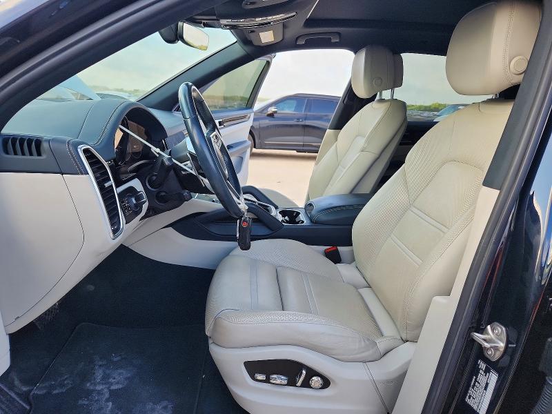 64359596 :رقم المزاد ، WP1AA2AY0KDA09678 vin ، 2019 Porsche Cayenne مزاد بيع
