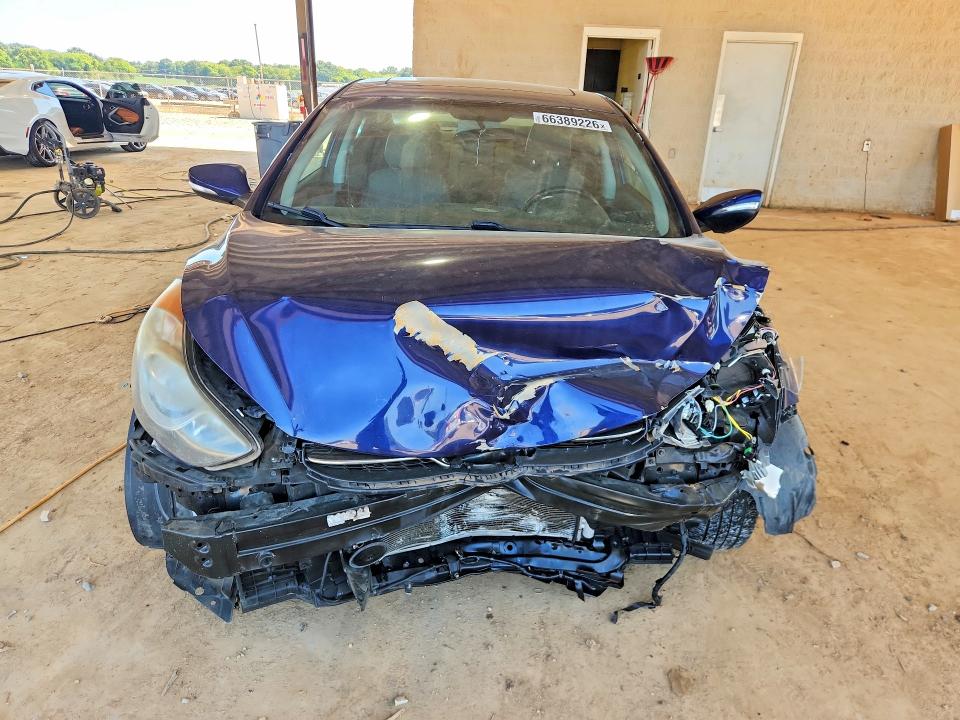 2011 Hyundai Elantra მანქანა იყიდება აუქციონზე, vin: 5NPDH4AE8BH006405, აუქციონის ნომერი: 66389226