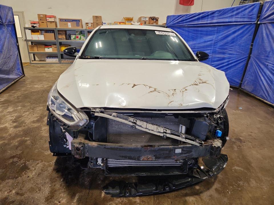 2021 Kia Forte მანქანა იყიდება აუქციონზე, vin: 3KPF44AC0ME281597, აუქციონის ნომერი: 64293256