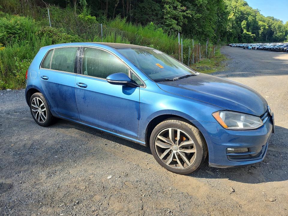 Продажа на аукционе авто 2017 Volkswagen Golf, vin: 3VW217AU5HM037924, номер лота: 62067266