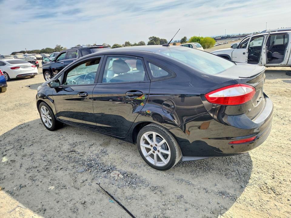Продажа на аукционе авто 2015 Ford Fiesta, vin: 3FADP4BJ2FM164727, номер лота: 64584986
