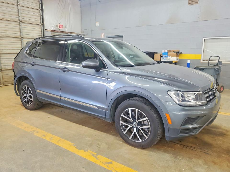 Продаж на аукціоні авто 2021 Volkswagen Tiguan, vin: 3VV3B7AX9MM136921, номер лоту: 64616916