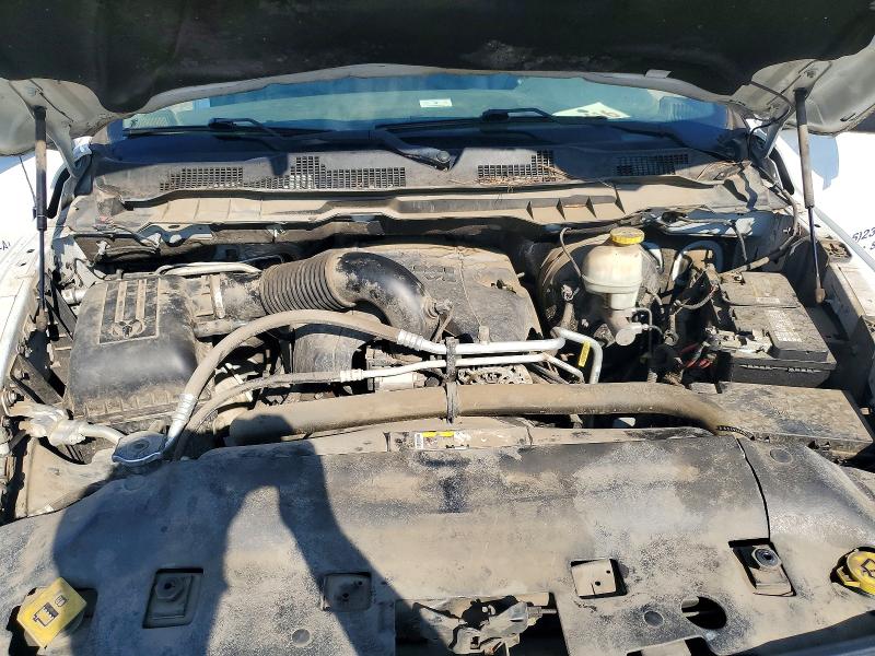 65864476 :رقم المزاد ، 3C6JR6DTXHG738288 vin ، 2017 Ram 1500 مزاد بيع