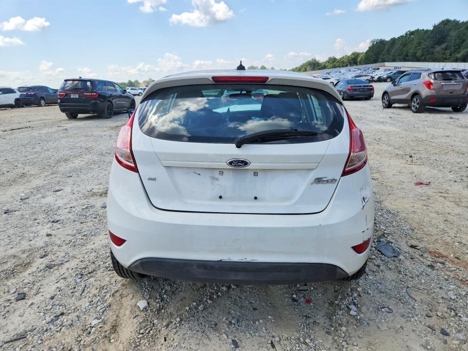 Продажа на аукционе авто 2015 Ford Fiesta, vin: 3FADP4EJ2FM107830, номер лота: 65113296