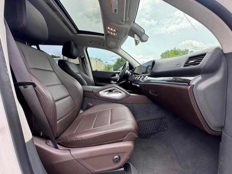 Продажа на аукционе авто 2020 Mercedes-benz Gls, vin: 4JGFF5KE1LA075993, номер лота: 65990816