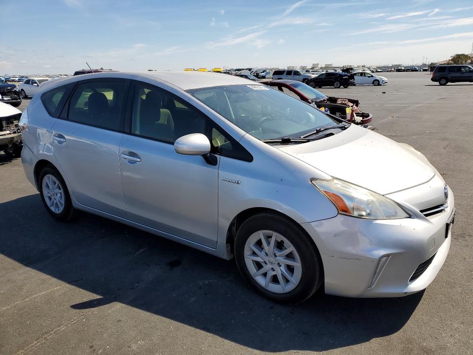 2013 Toyota Prius V მანქანა იყიდება აუქციონზე, vin: JTDZN3EU3D3233011, აუქციონის ნომერი: 64825876