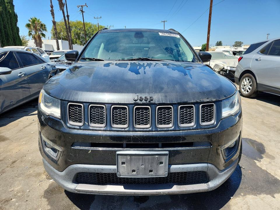 62807696 :رقم المزاد ، 3C4NJDCB0KT836064 vin ، 2019 Jeep Compass مزاد بيع