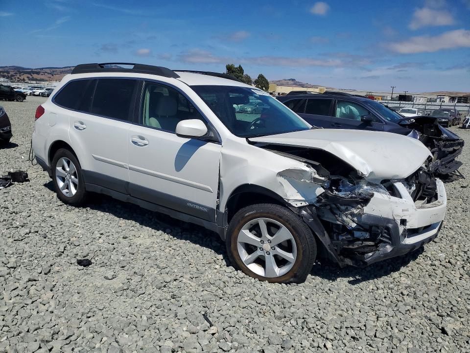 65118946 :رقم المزاد ، 4S4BRBCC6D3203197 vin ، 2013 Subaru Outback مزاد بيع
