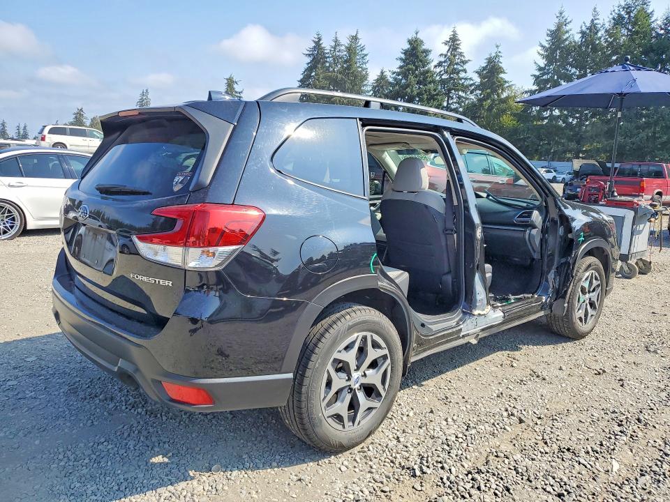 Продажа на аукционе авто 2019 Subaru Forester, vin: JF2SKAGC4KH566239, номер лота: 65032536